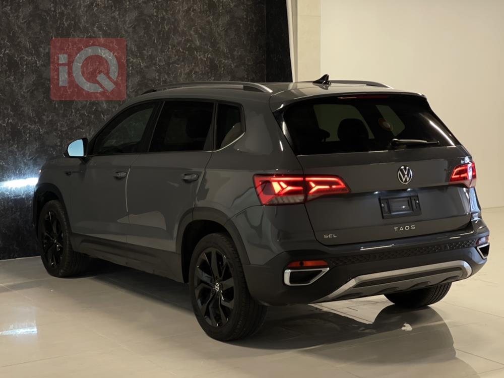 Volkswagen Taos